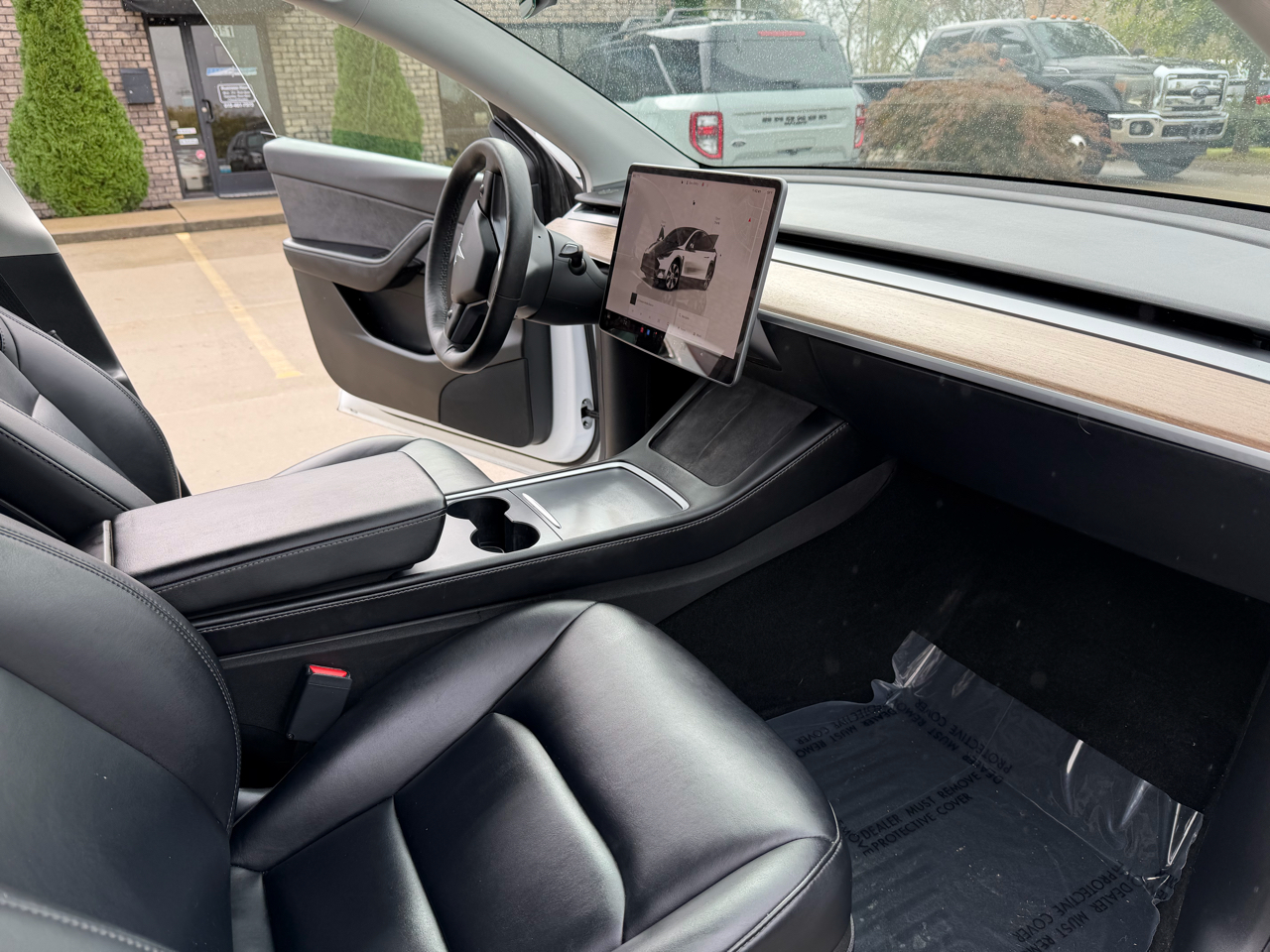 Tesla Model Y Long Range AWD 2022 Tesla Model Y Long Range AWD 2022