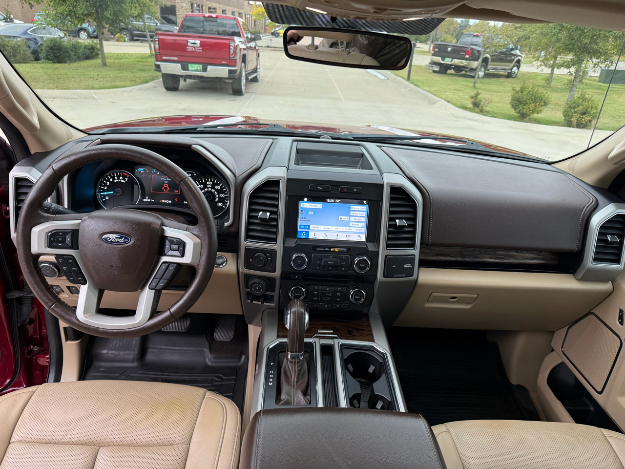 Ford F-150 Lariat 2WD SuperCrew 5.5' Box 2018 Ford F-150 Lariat 2WD SuperCrew 5.5' Box 2018