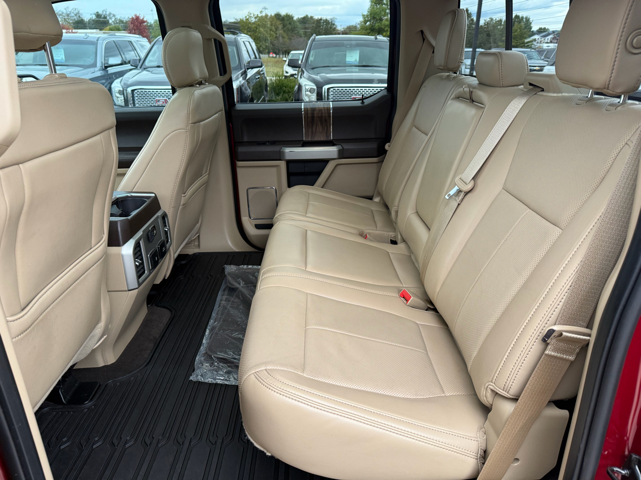 Ford F-150 Lariat 2WD SuperCrew 5.5' Box 2018 Ford F-150 Lariat 2WD SuperCrew 5.5' Box 2018