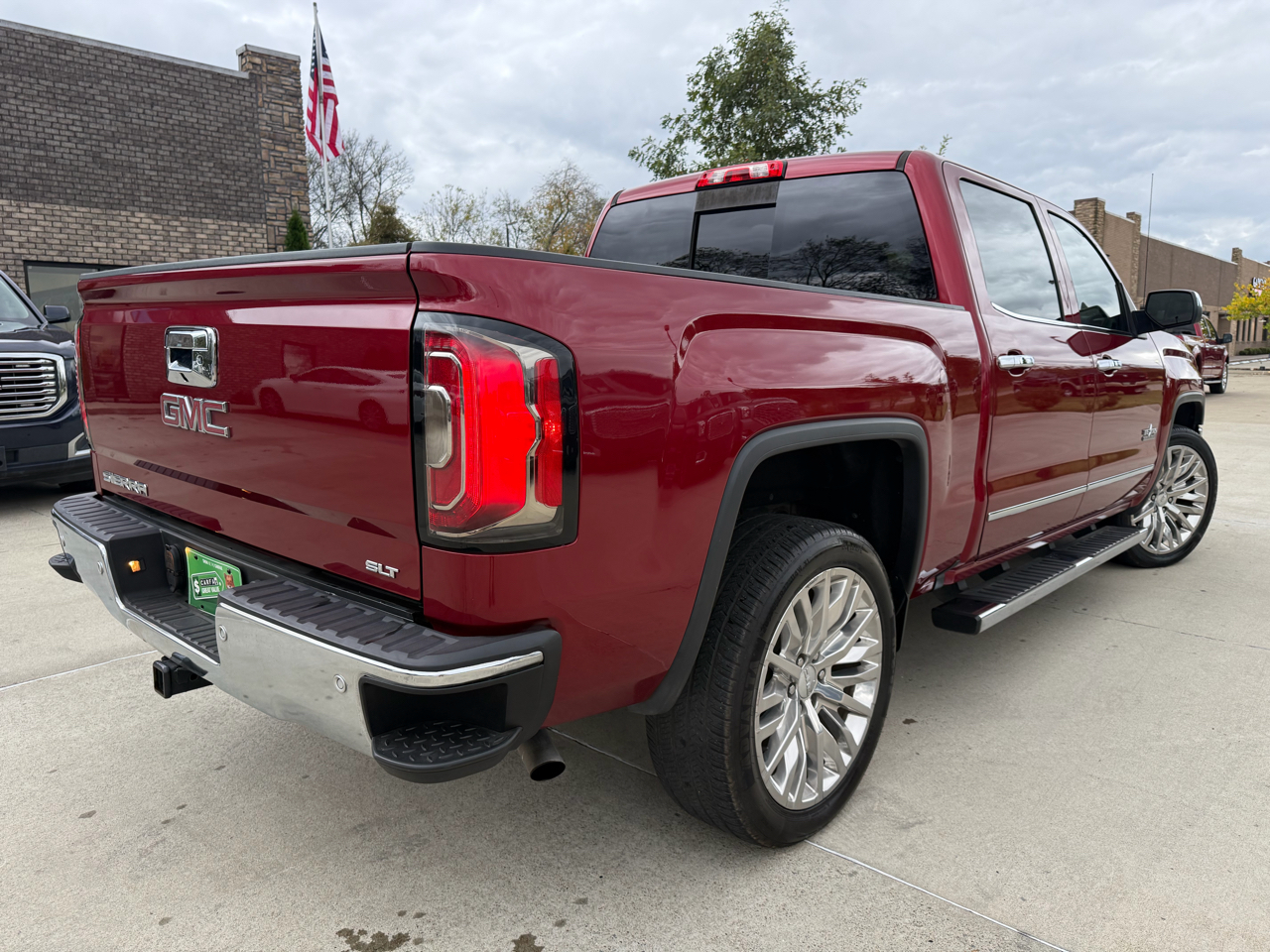 GMC Sierra 1500 2WD Crew Cab 143.5" SLT 2018 GMC Sierra 1500 2WD Crew Cab 143.5" SLT 2018