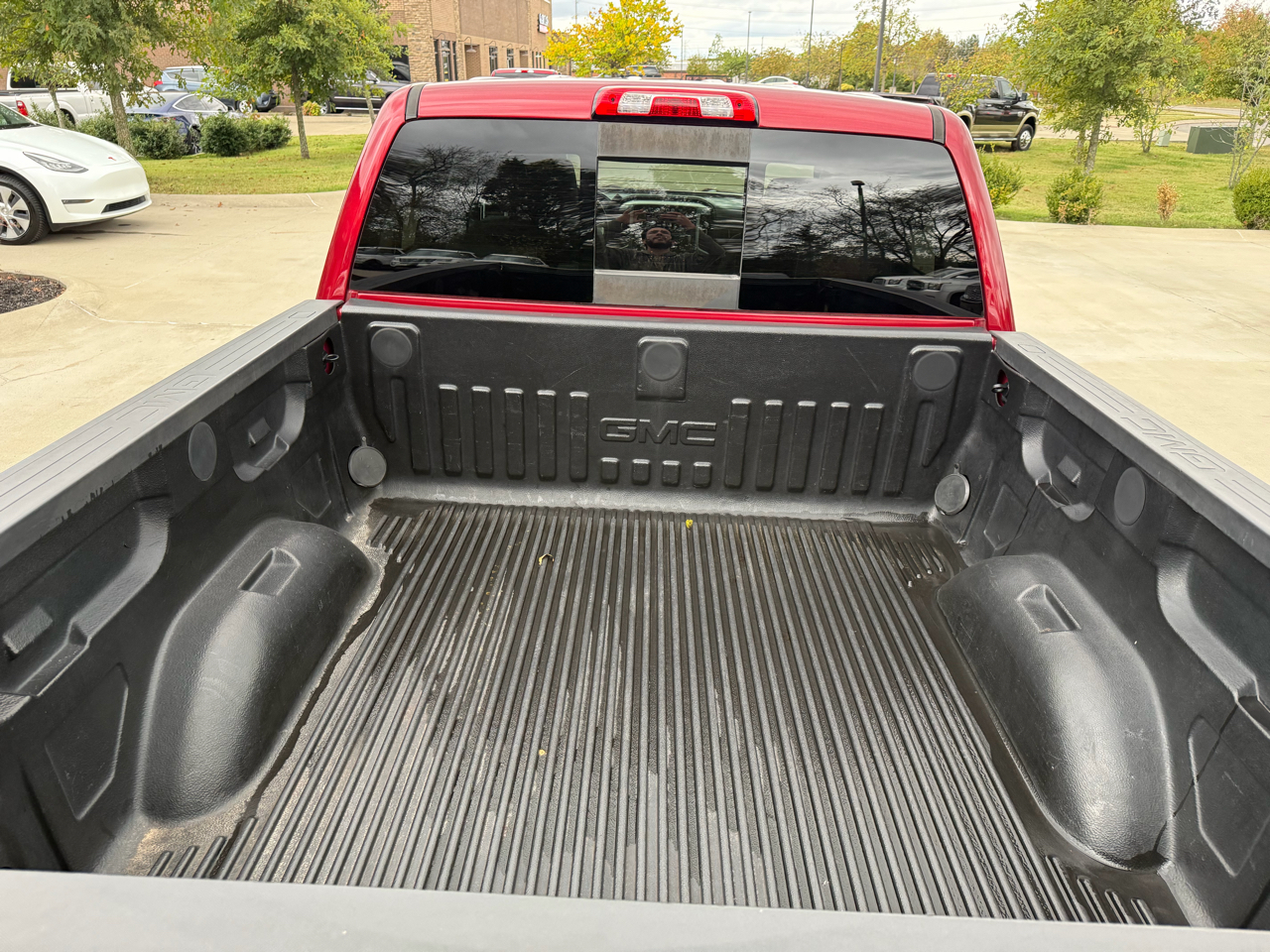 GMC Sierra 1500 2WD Crew Cab 143.5" SLT 2018 GMC Sierra 1500 2WD Crew Cab 143.5" SLT 2018