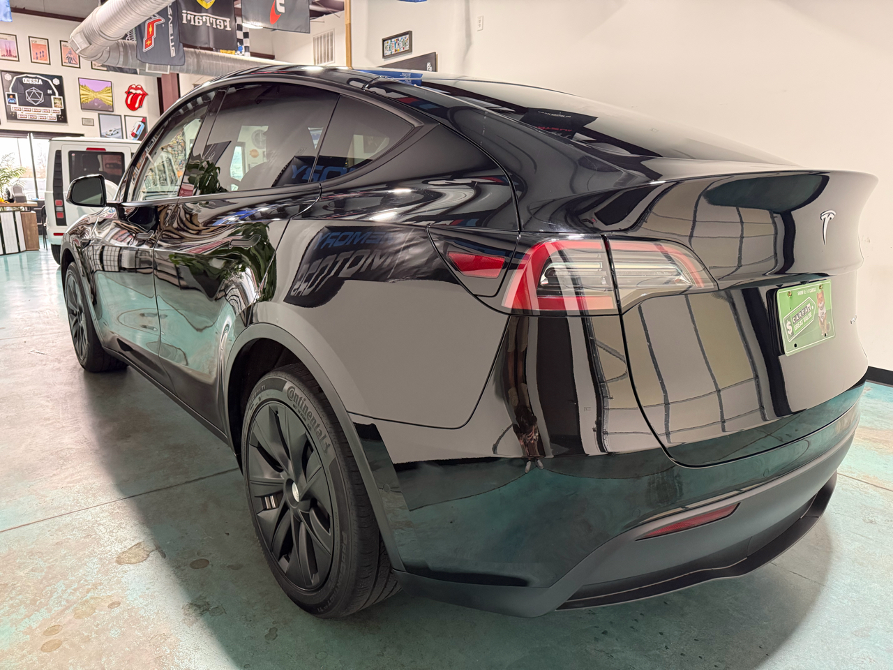 2022 Tesla Model Y Long Range photo 4