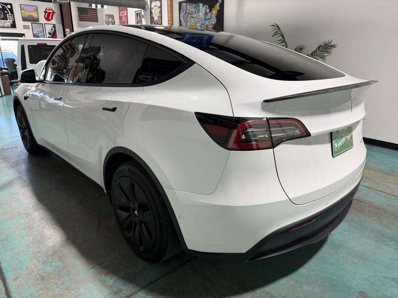 2021 Tesla Model Y Long Range photo 4