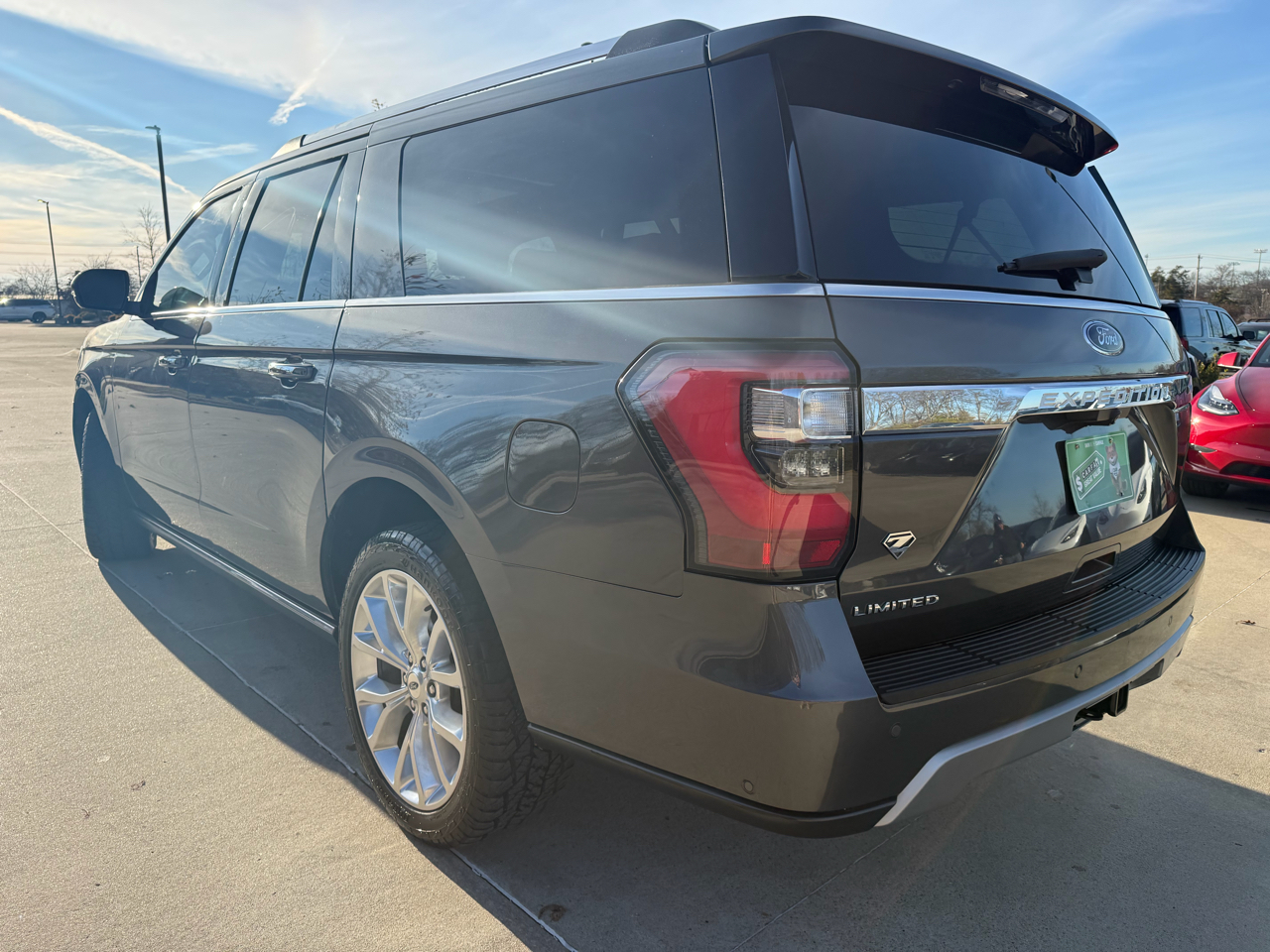 2019 Ford Expedition MAX Limited photo 3