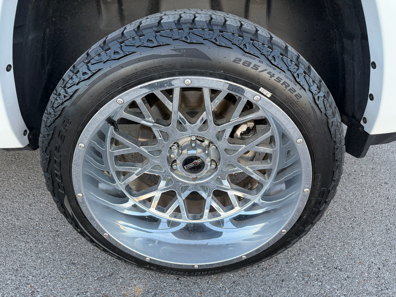 RAM 1500 Limited 4x4 Crew Cab 5'7" Box 2023