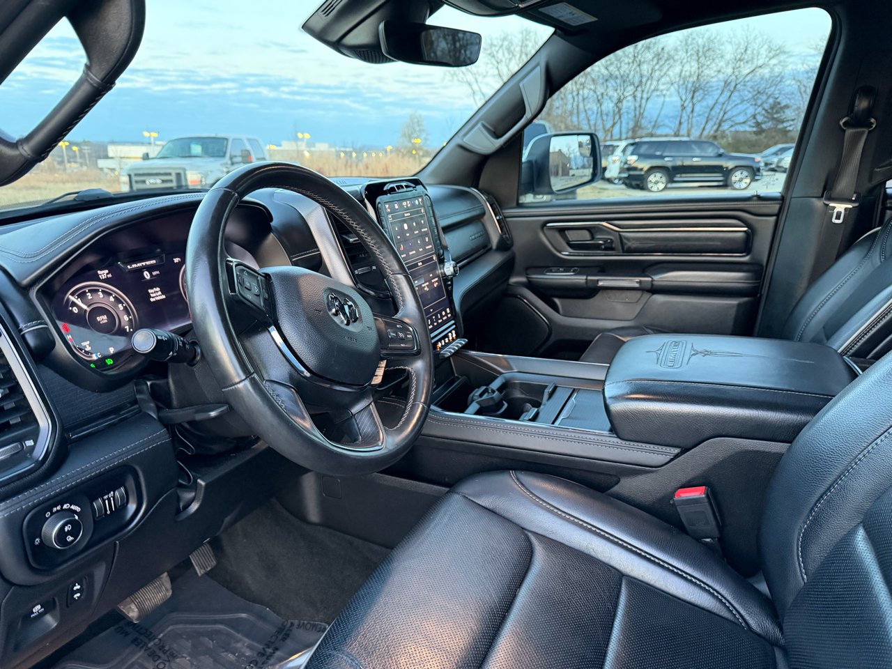 RAM 1500 Limited 4x4 Crew Cab 5'7" Box 2023