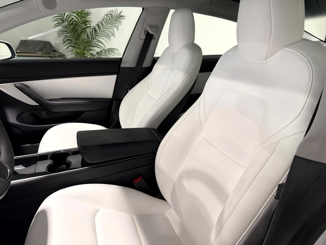 Tesla Model 3 Standard Range Plus RWD 2020