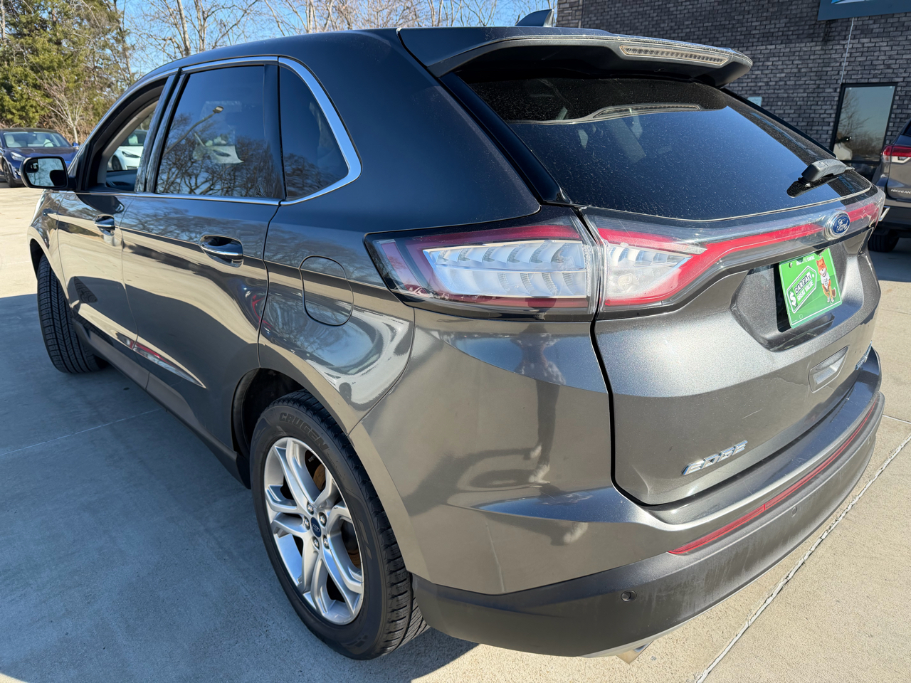 Ford Edge 4dr Titanium FWD 2015