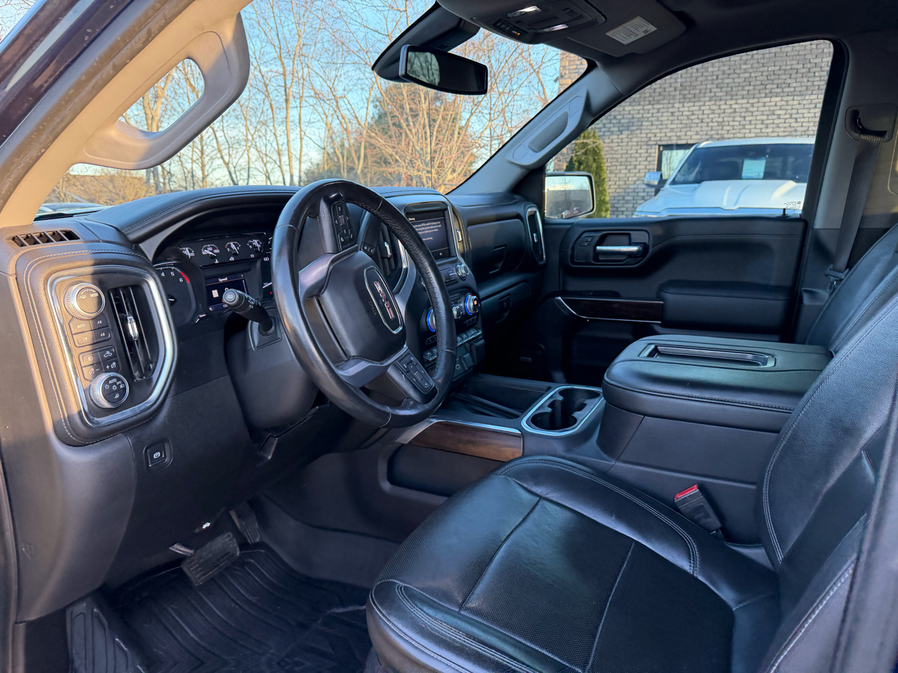 GMC Sierra 1500 4WD Crew Cab 147" SLT 2020