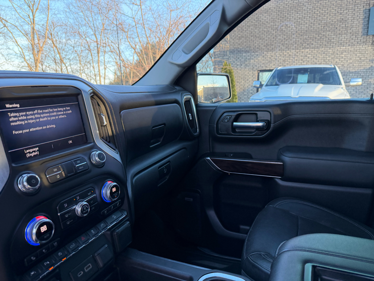 GMC Sierra 1500 4WD Crew Cab 147" SLT 2020