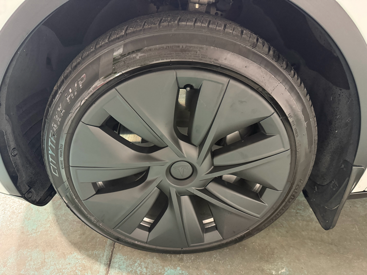 Tesla Model Y Long Range AWD 2021