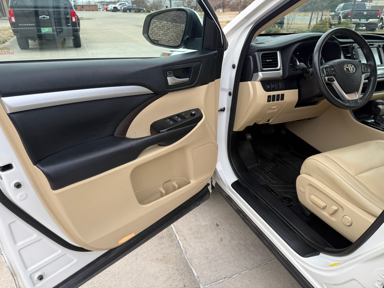 Toyota Highlander XLE V6 AWD (Natl) 2018