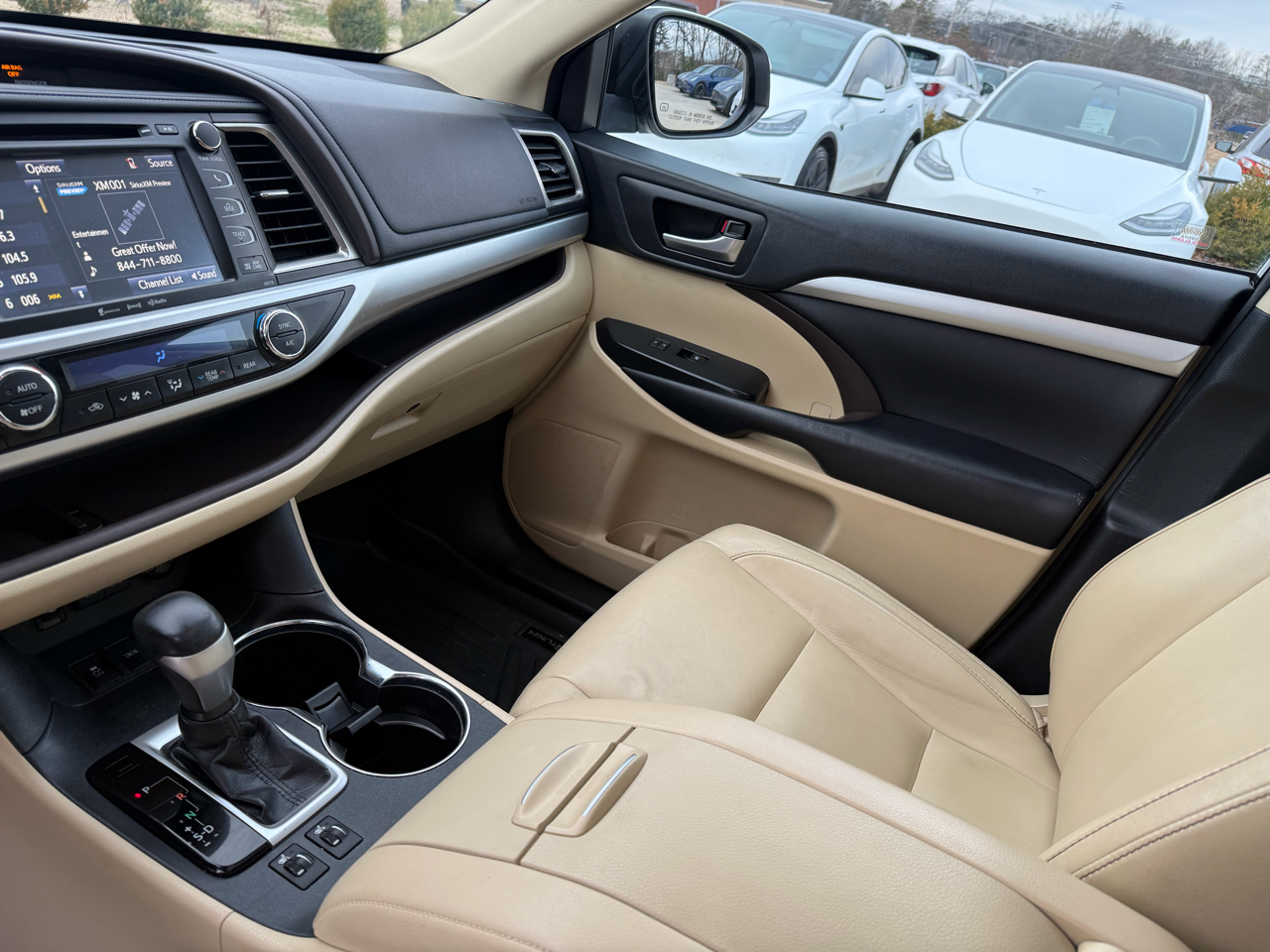 Toyota Highlander XLE V6 AWD (Natl) 2018