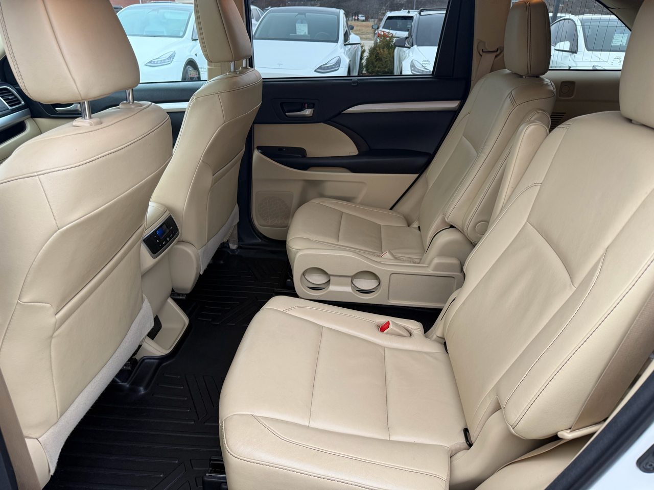 Toyota Highlander XLE V6 AWD (Natl) 2018