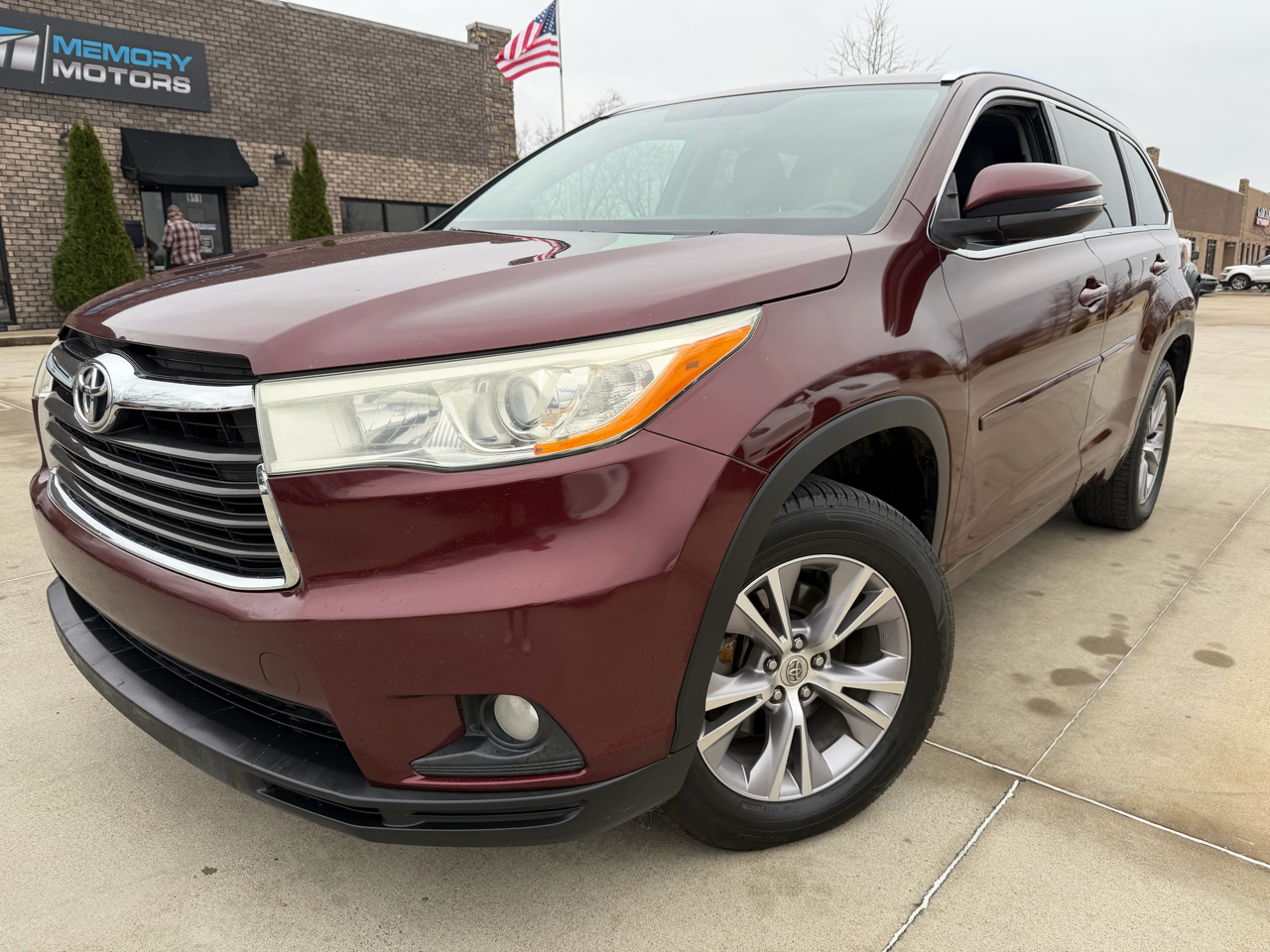 Toyota Highlander FWD 4dr V6 XLE (Natl) 2014