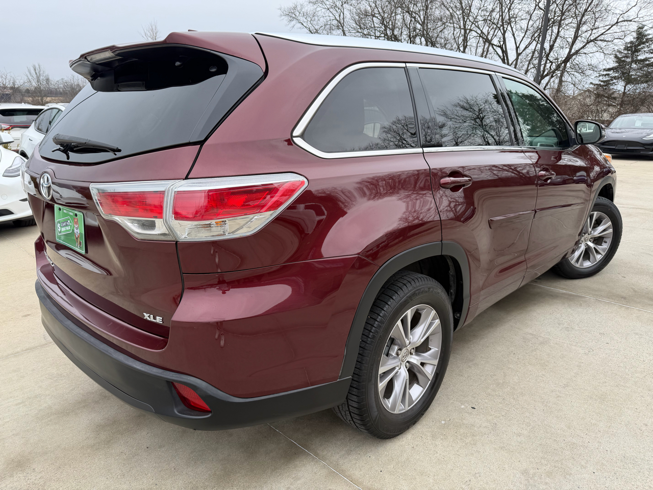 Toyota Highlander FWD 4dr V6 XLE (Natl) 2014