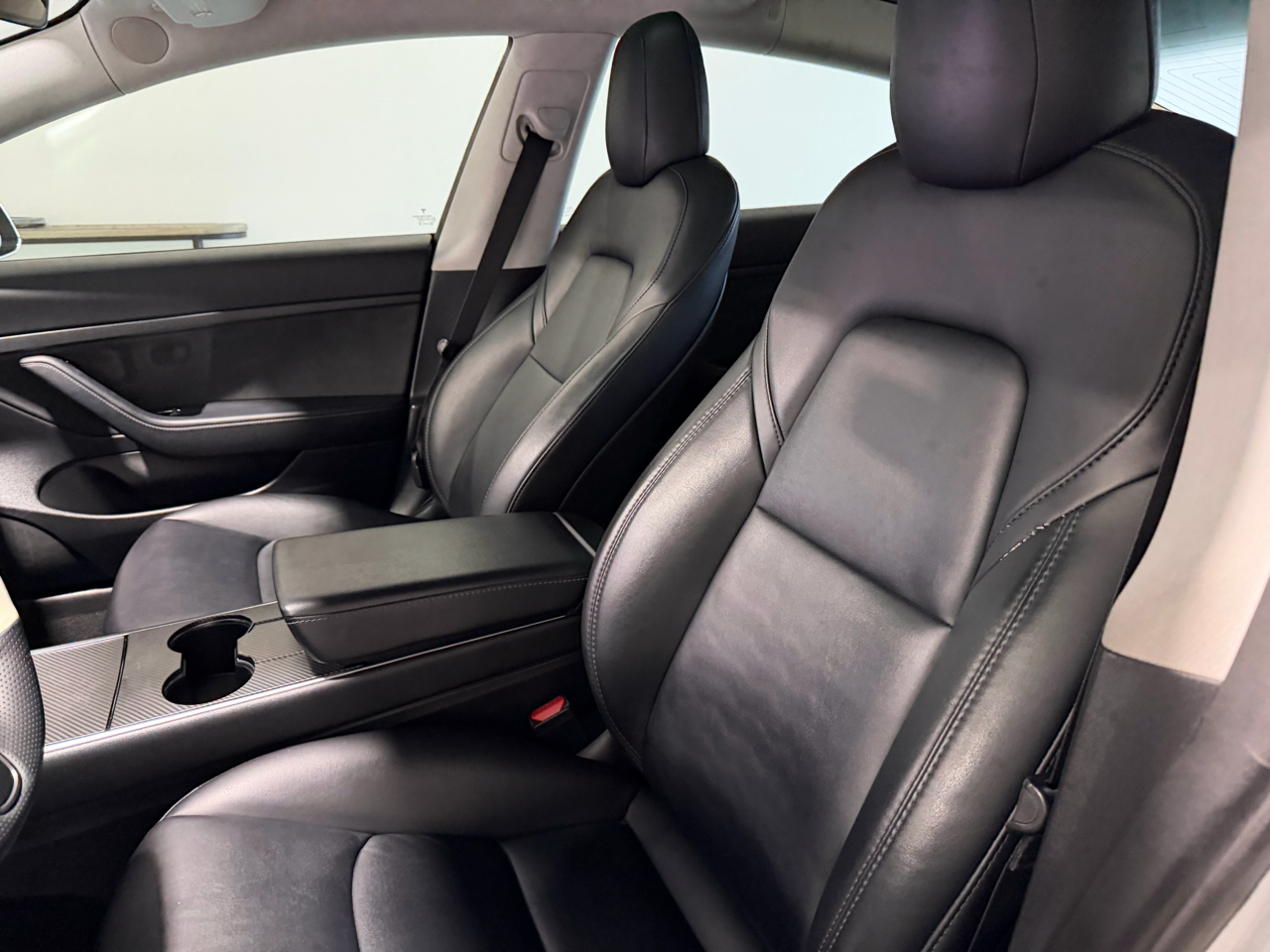 Tesla Model 3 Standard Range Plus RWD 2020