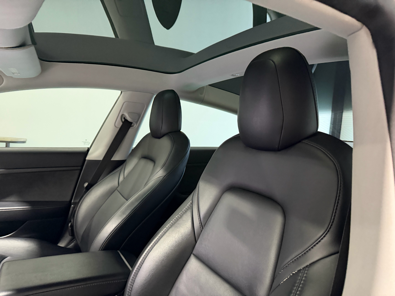 Tesla Model 3 Standard Range Plus RWD 2020