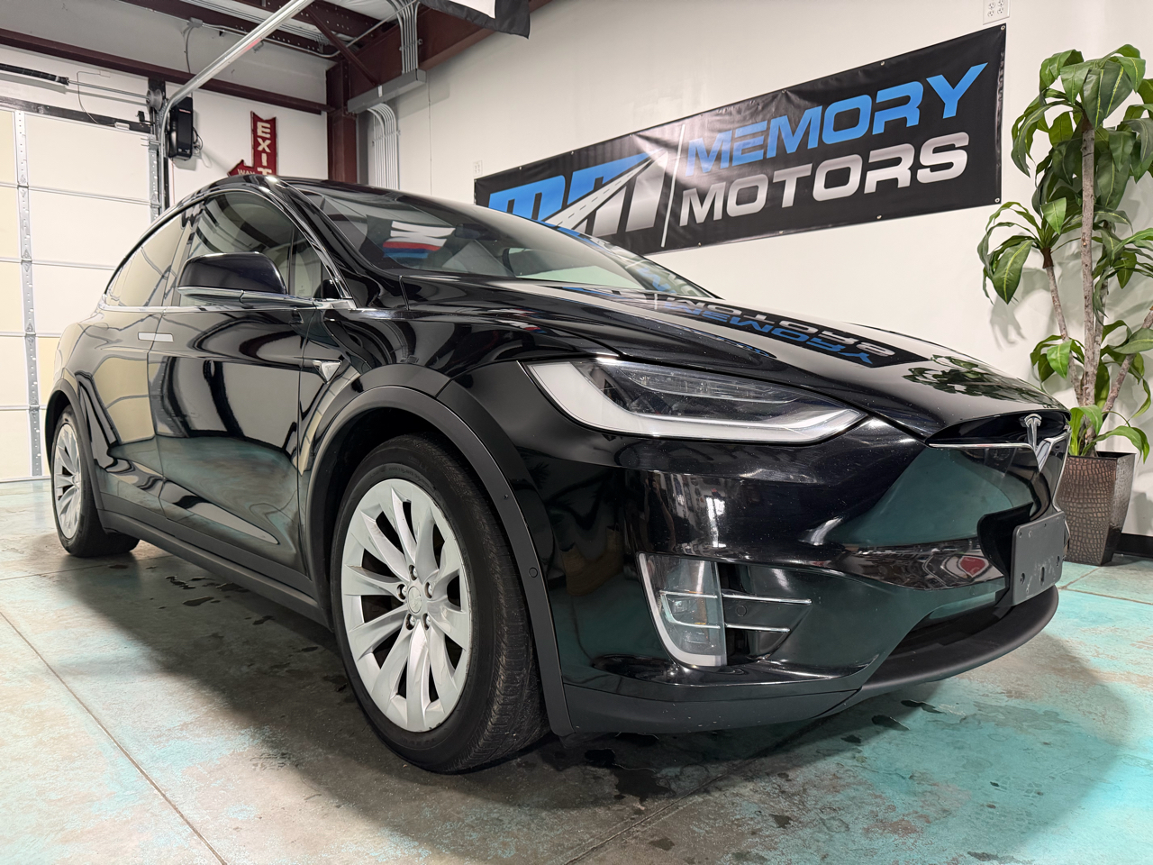 Tesla Model X 75D AWD 2018