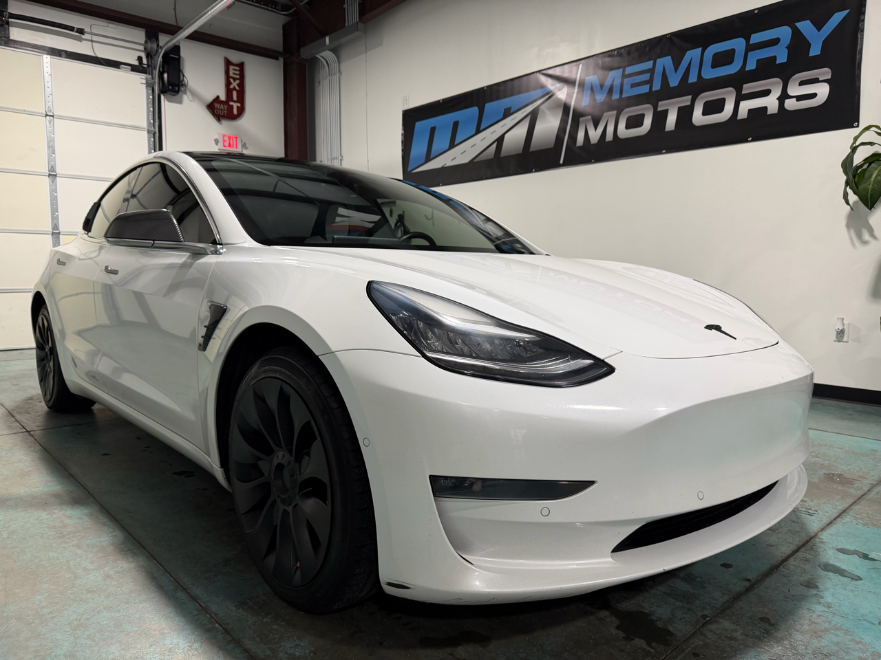 Tesla Model 3 Long Range AWD 2020