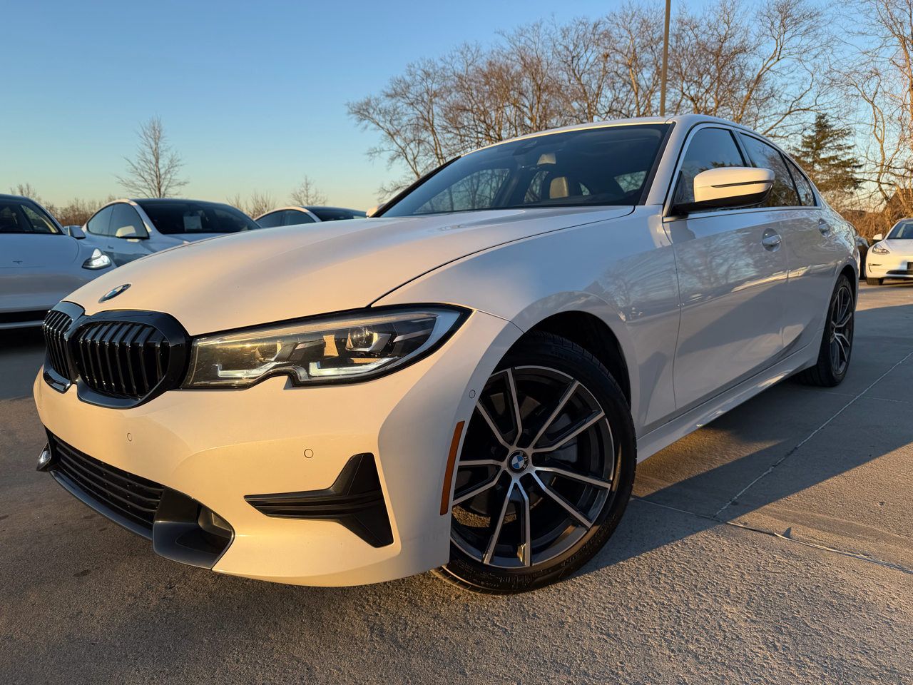 BMW 3 Series 330i Sedan 2019