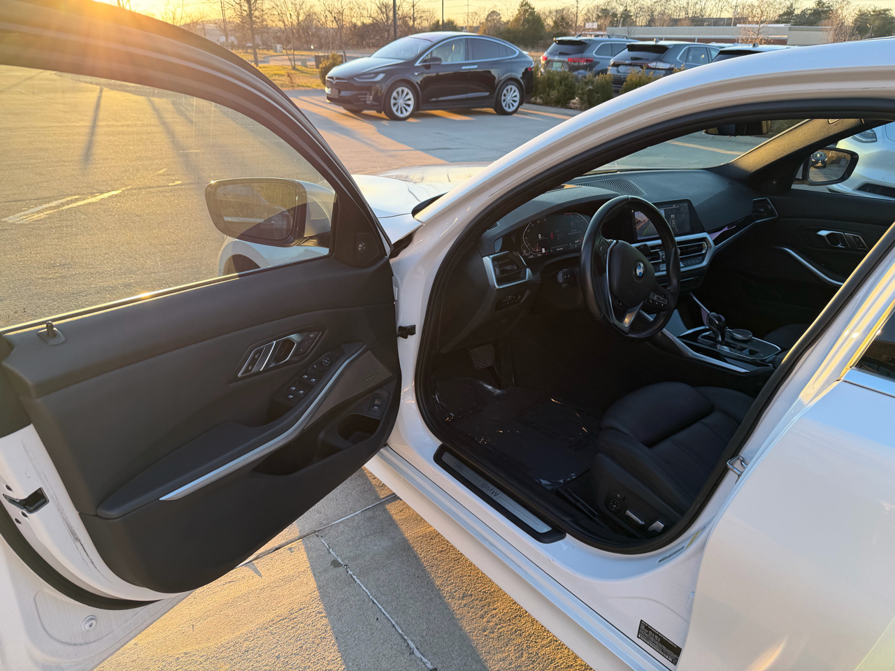 BMW 3 Series 330i Sedan 2019