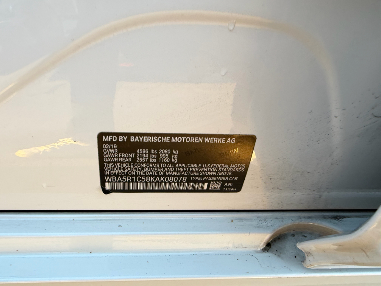 BMW 3 Series 330i Sedan 2019