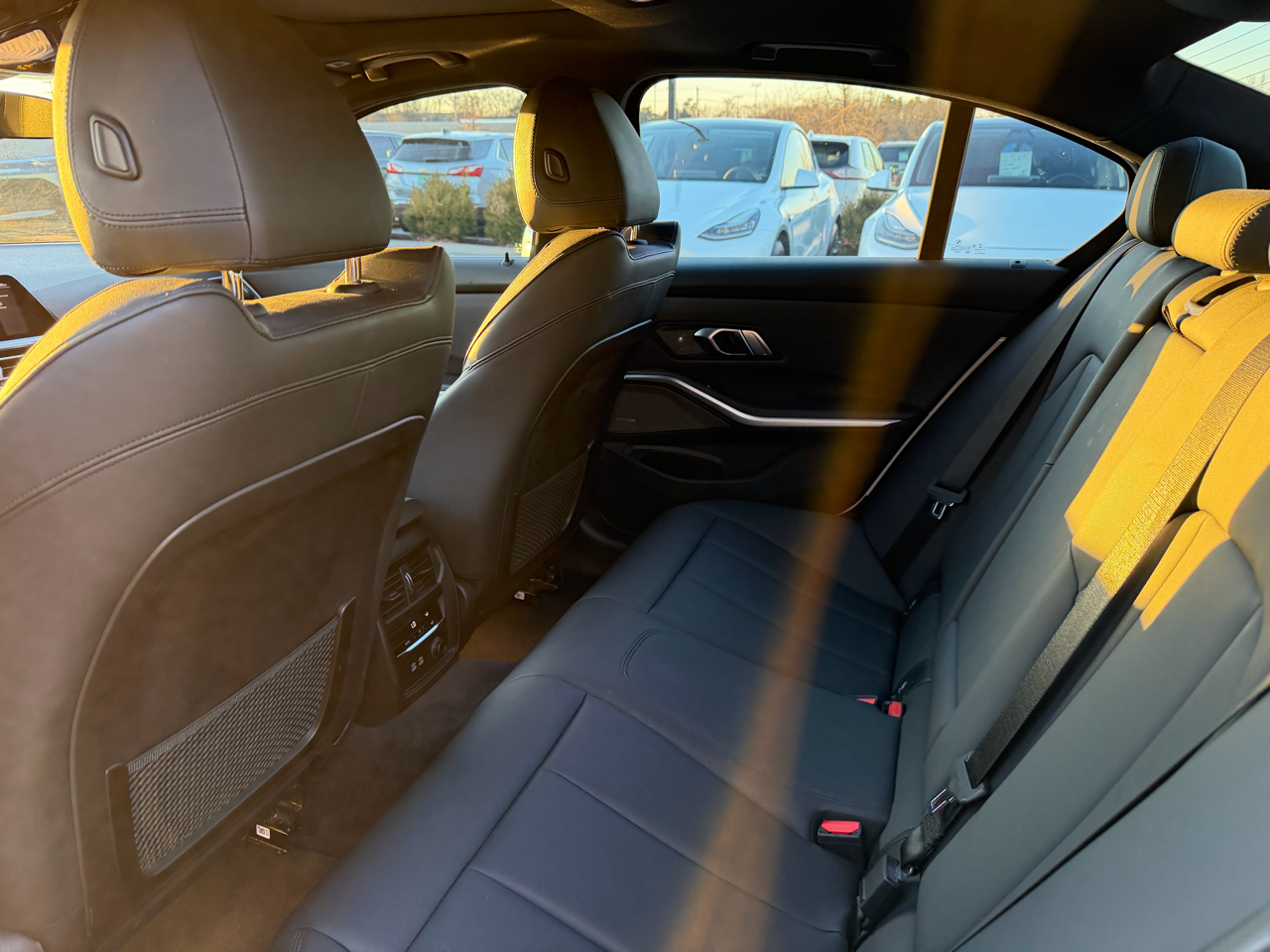 BMW 3 Series 330i Sedan 2019