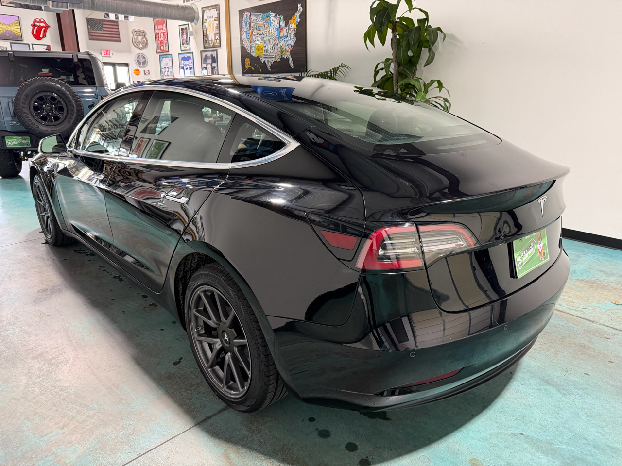 Tesla Model 3 Mid Range RWD *Ltd Avail* 2019