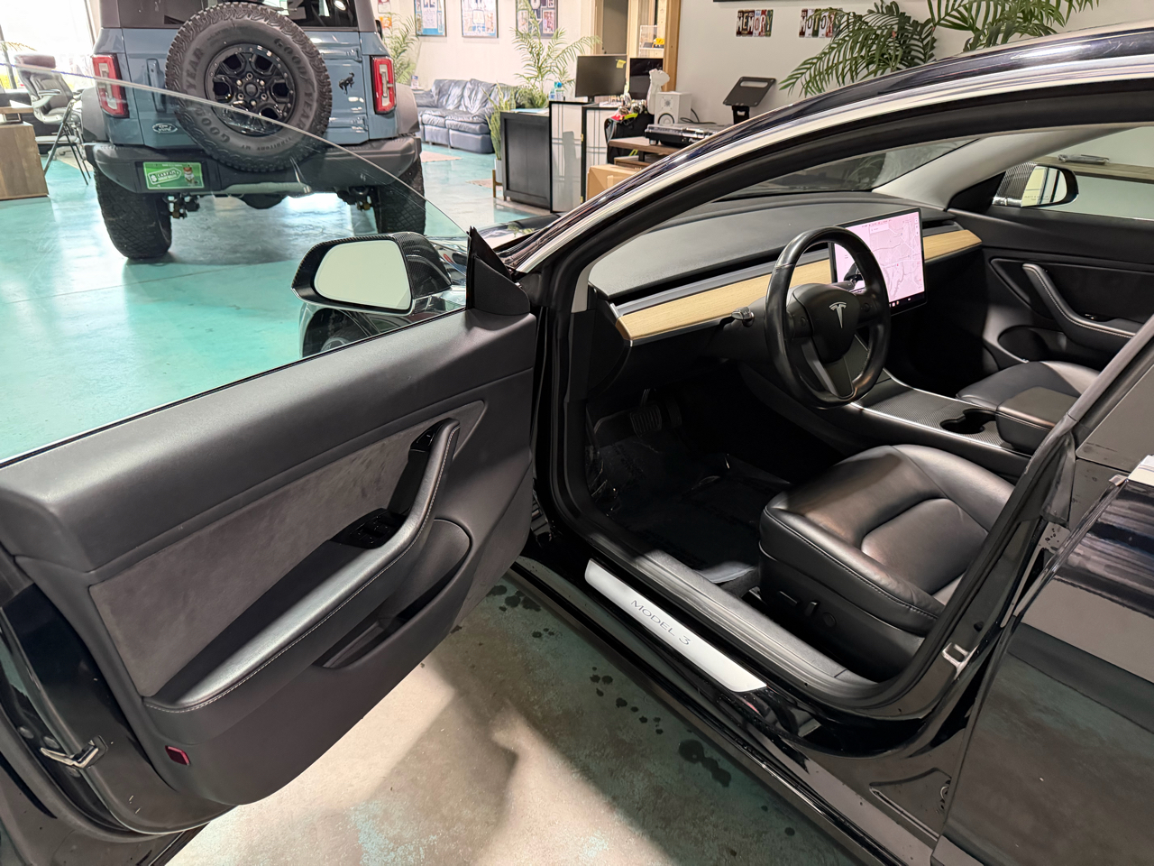 Tesla Model 3 Mid Range RWD *Ltd Avail* 2019