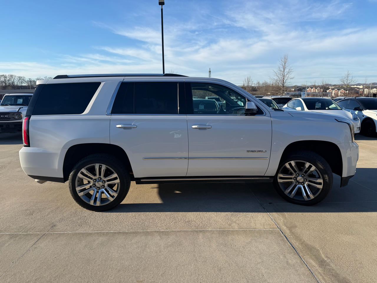 GMC Yukon 2WD 4dr Denali 2017