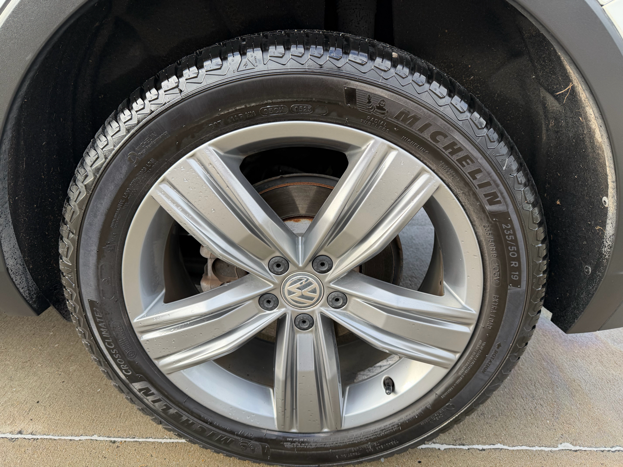 Volkswagen Tiguan 2.0T SEL Premium 4MOTION 2019