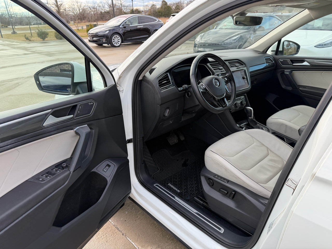 Volkswagen Tiguan 2.0T SEL Premium 4MOTION 2019