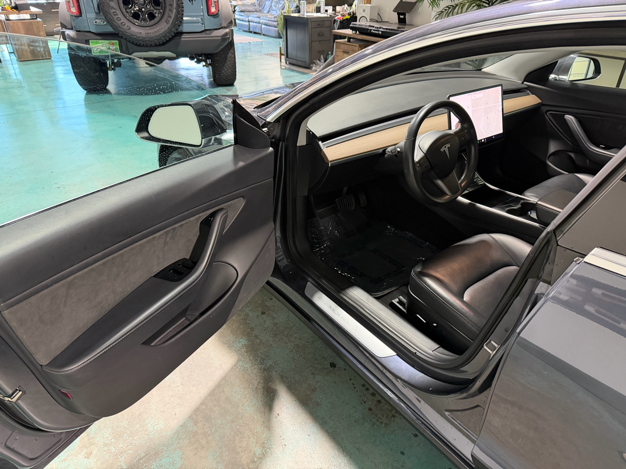 Tesla Model 3 Long Range Battery AWD 2018