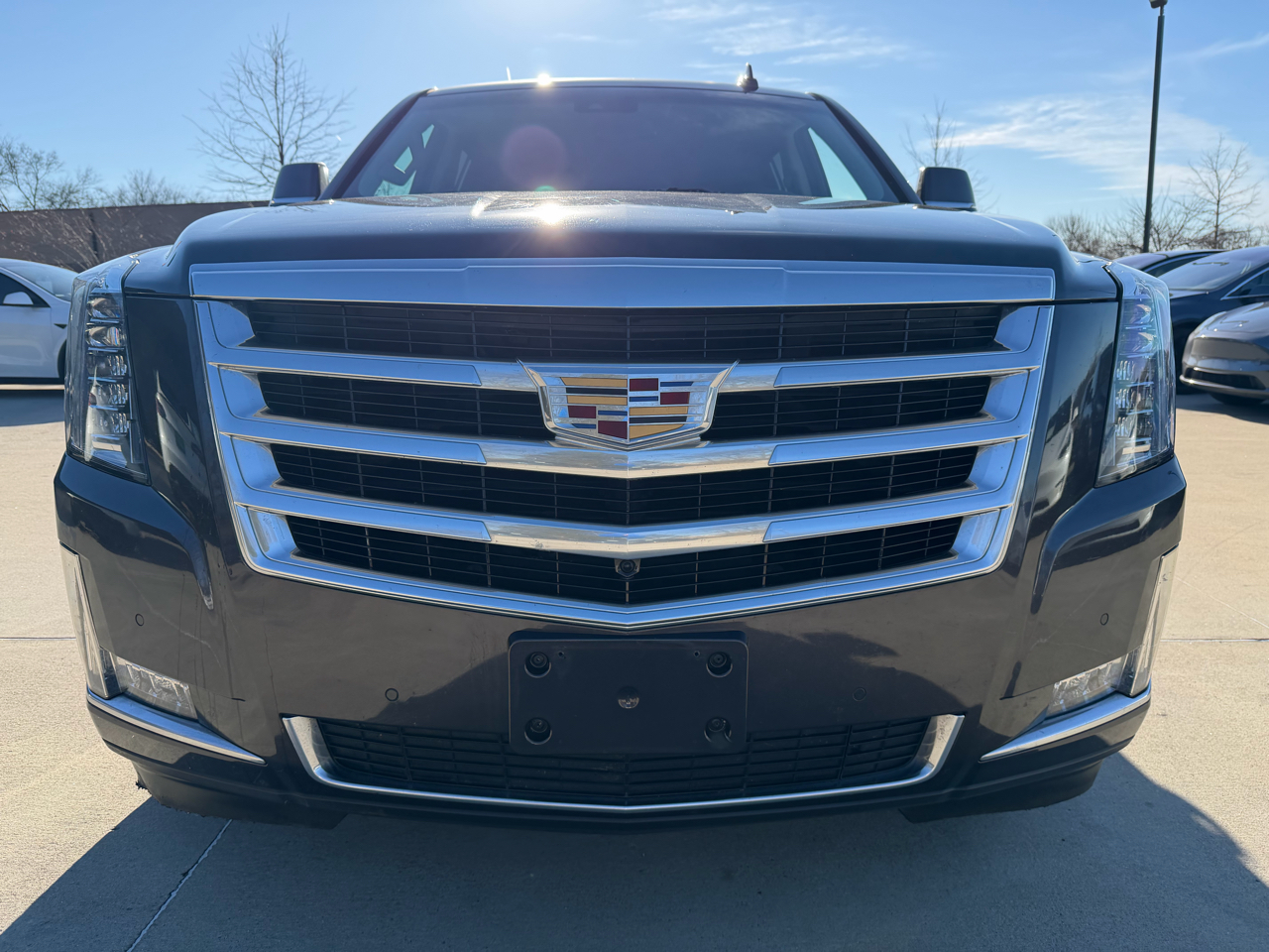Cadillac Escalade ESV 2WD 4dr Luxury 2017