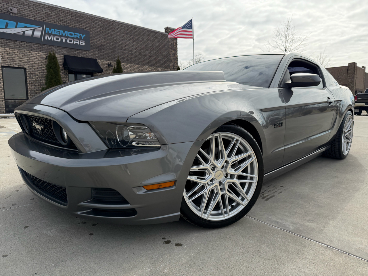 2013 Ford Mustang GT Premium 2D Coupe