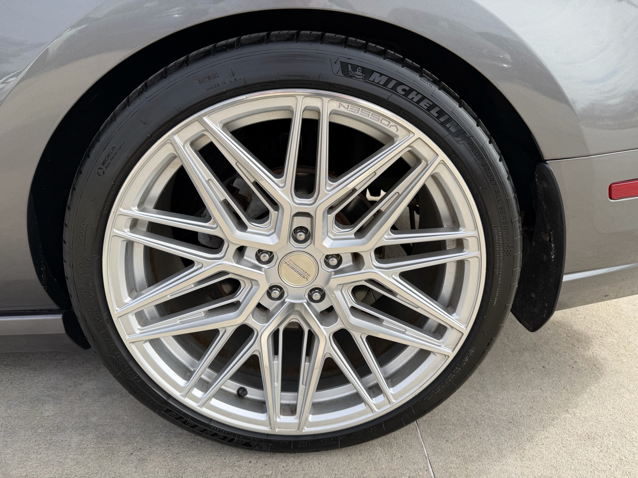 Ford Mustang GT Premium 2D Coupe 2013