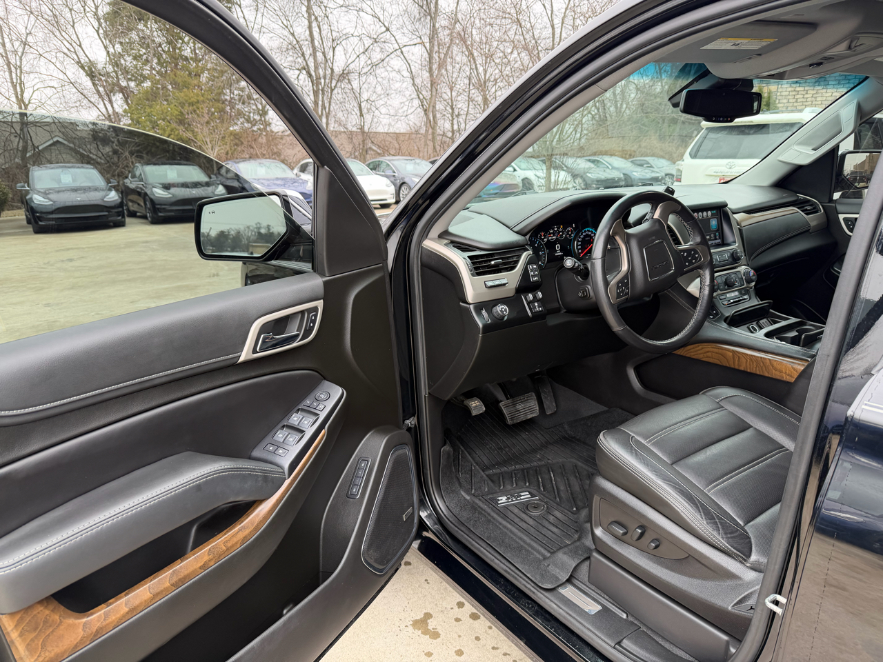 GMC Yukon 2WD 4dr Denali 2019