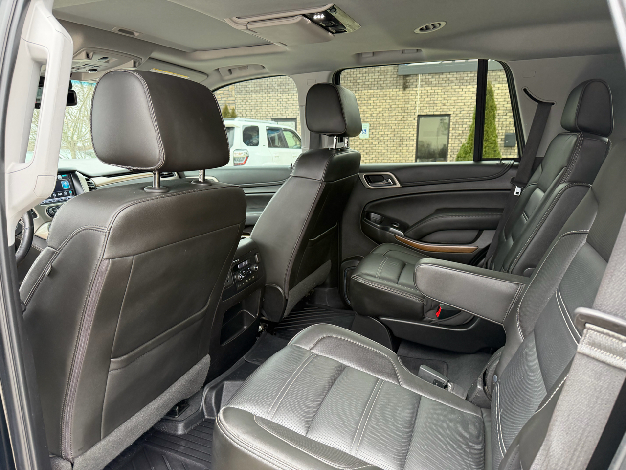 GMC Yukon 2WD 4dr Denali 2019