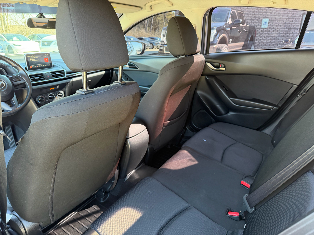 Mazda MAZDA3 4dr Sdn Auto i Sport 2016