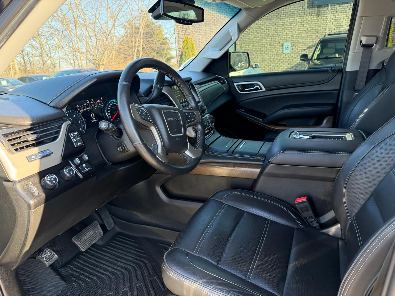 GMC Yukon 4WD 4dr Denali 2019