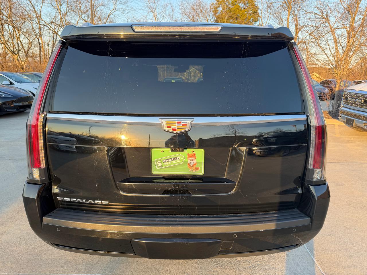 Cadillac Escalade 4WD 4dr Platinum 2019