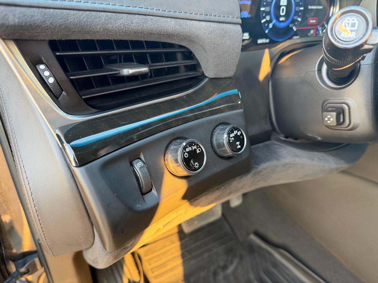 Cadillac Escalade 4WD 4dr Platinum 2019