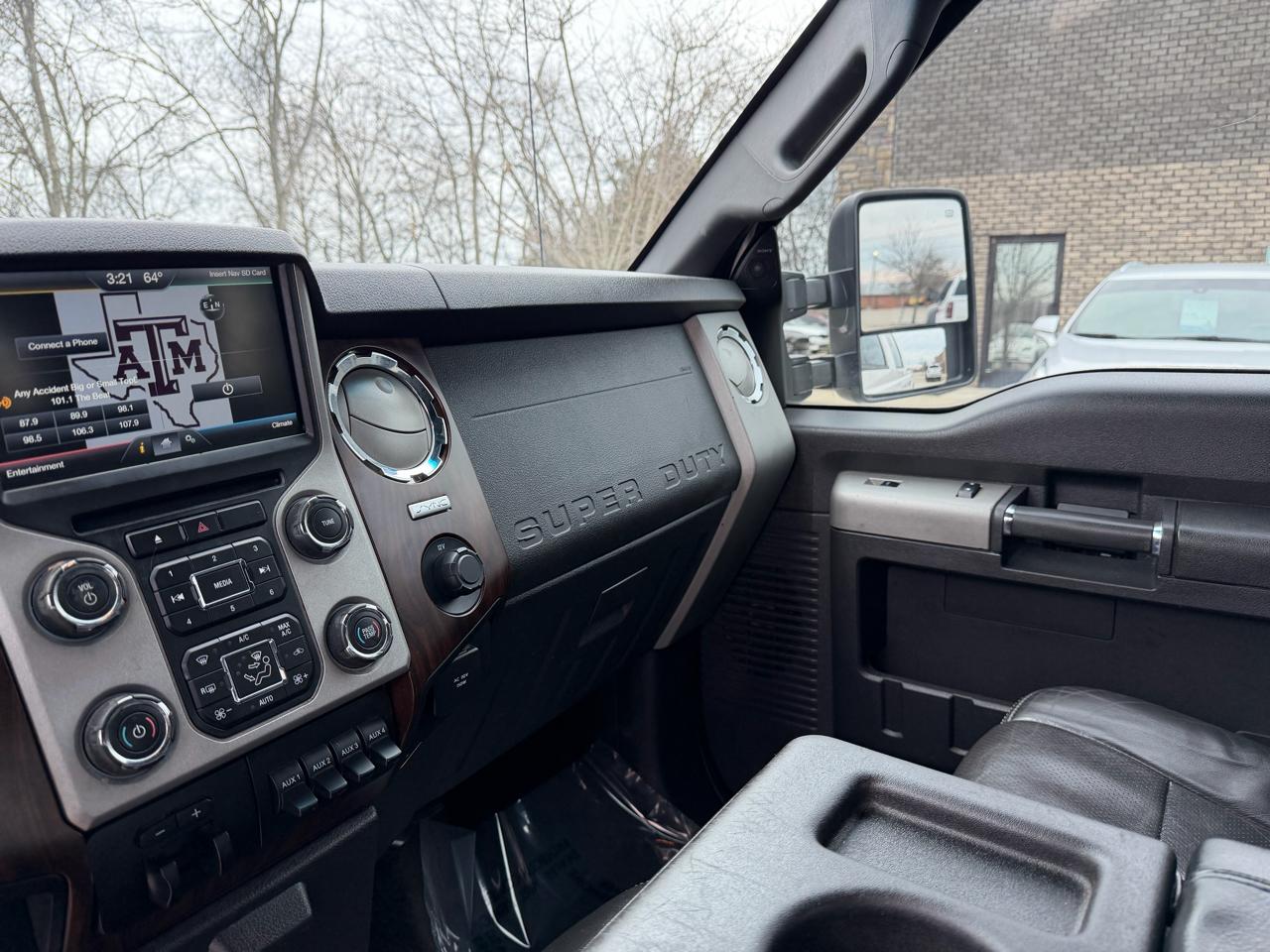 Ford Super Duty F-250 SRW 4WD Crew Cab 156" Lariat 2016