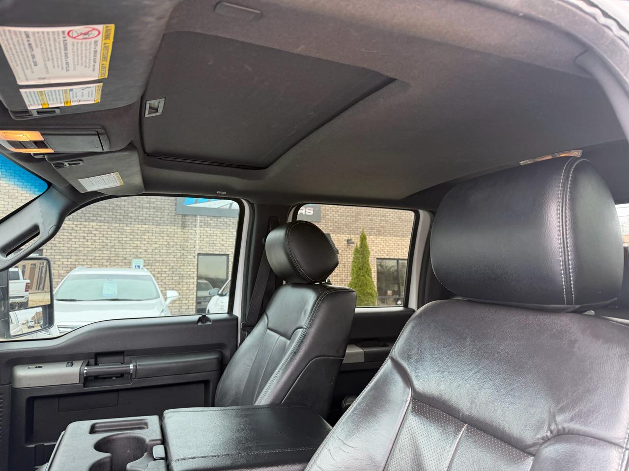 Ford Super Duty F-250 SRW 4WD Crew Cab 156" Lariat 2016