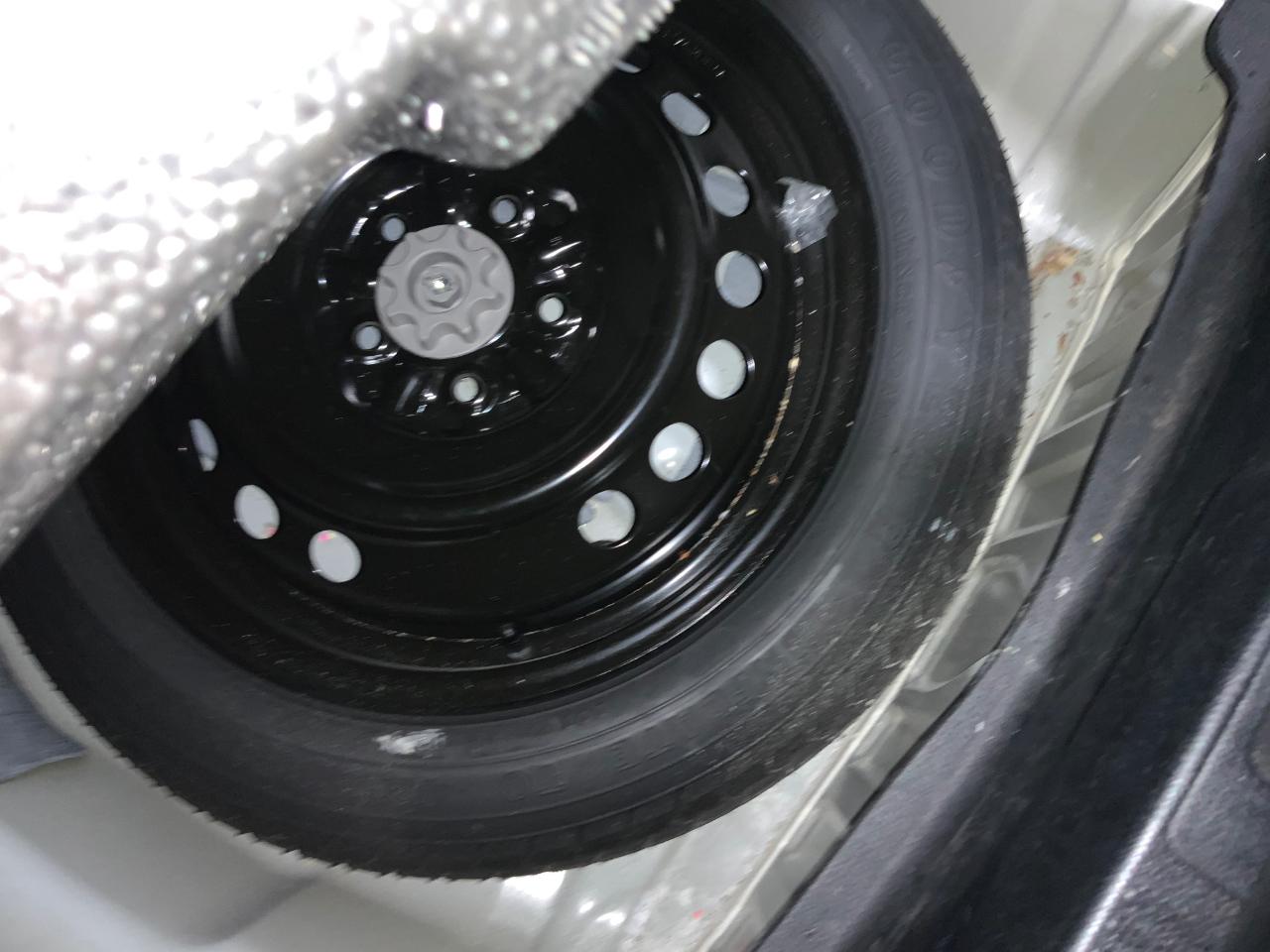 Toyota Camry SE Auto (Natl) 2022