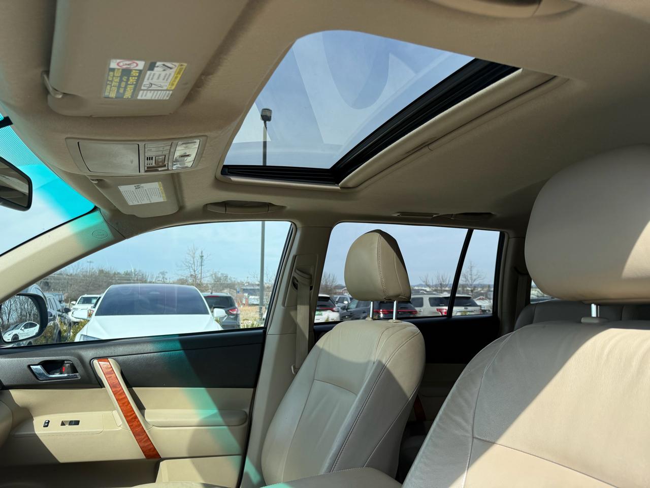 Toyota Highlander  2010