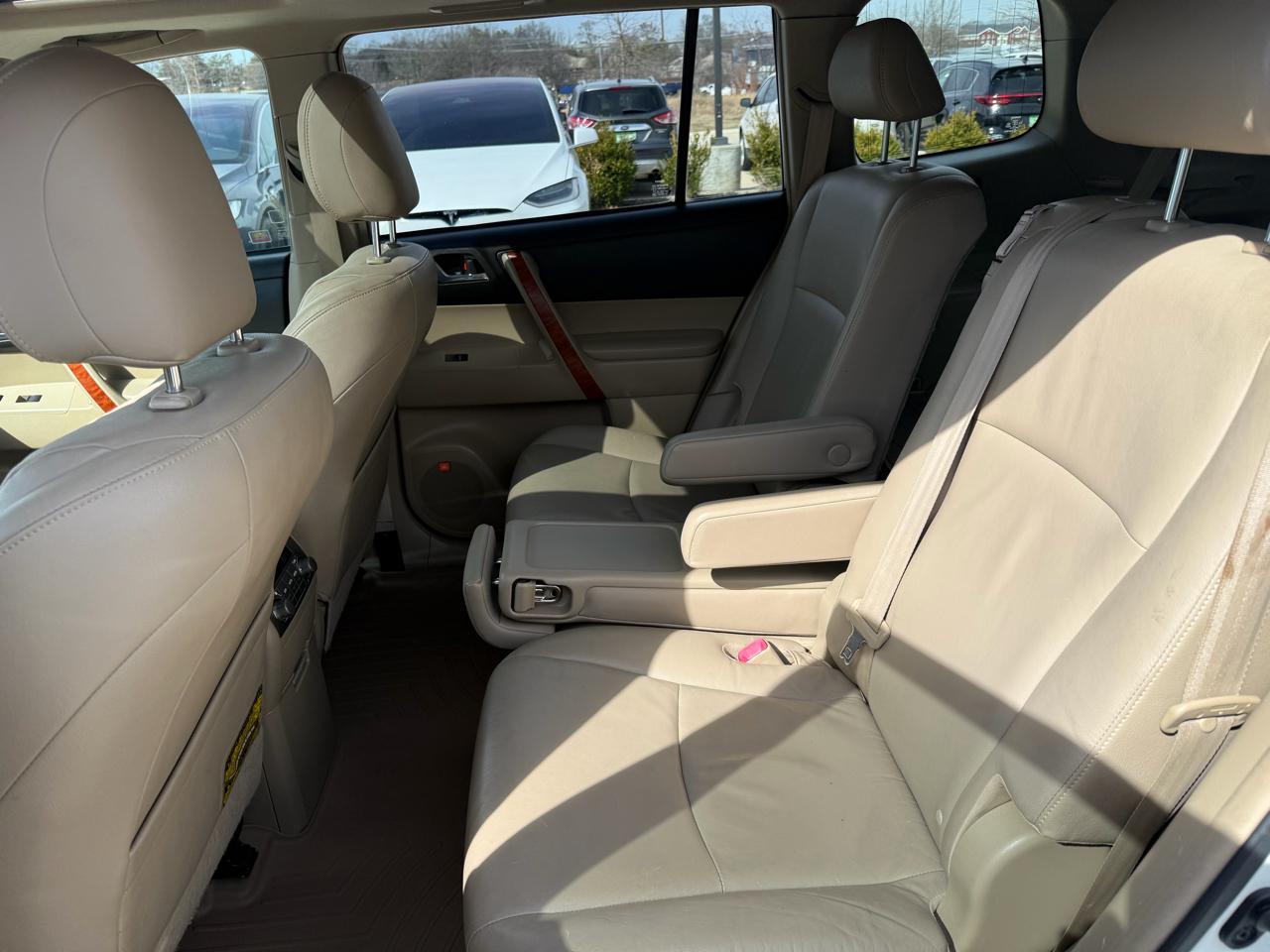 Toyota Highlander  2010