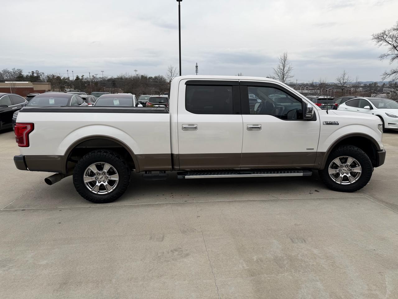 Ford F-150 2WD SuperCrew 157" Lariat 2015
