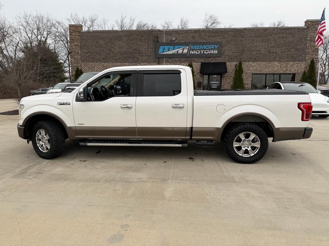 Ford F-150 2WD SuperCrew 157" Lariat 2015